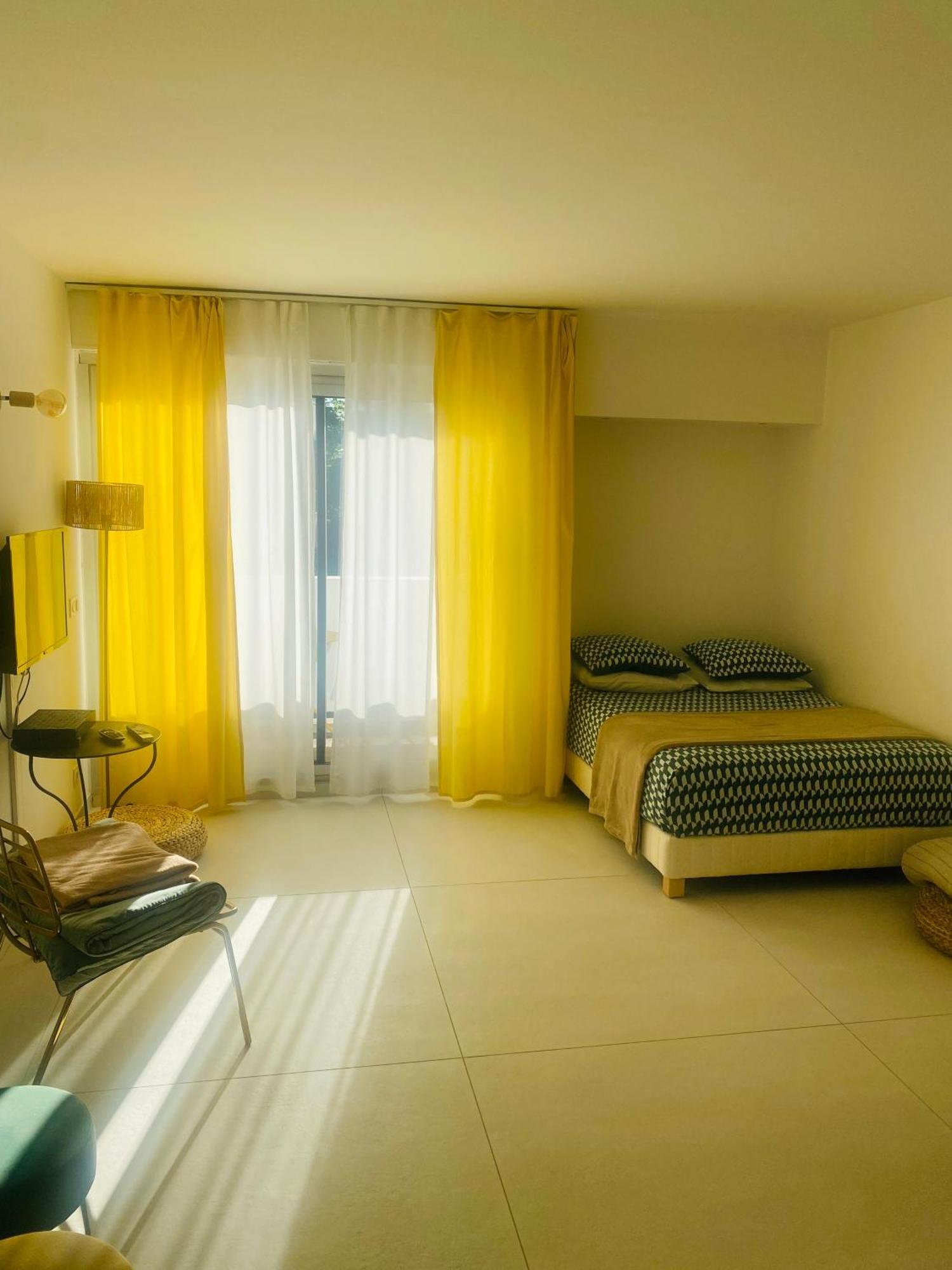 Apartment ★★★ Paradis Prado Mermoz Proximite Mer★★★ *